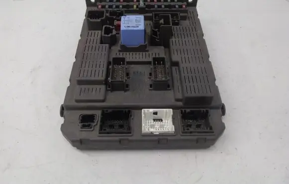 Citroen C5 Fuse module 9647448280 BSIT0400