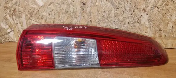 Volvo V70 Rear/tail lights 152843