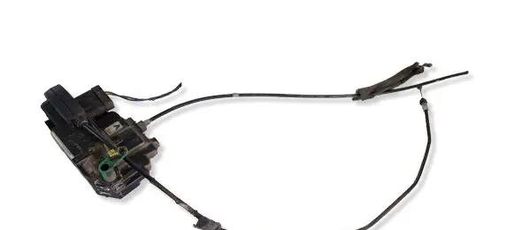 Nissan Pathfinder R51 Front door lock 