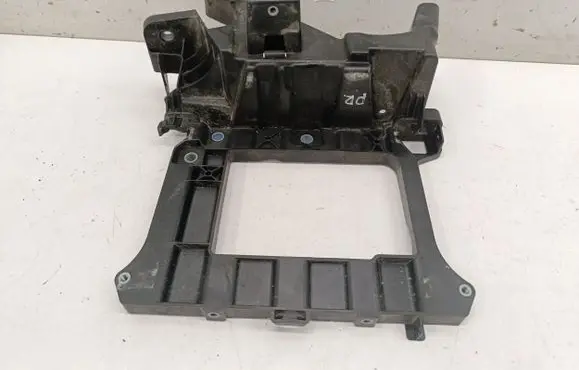 Volkswagen Multivan T7 Battery bracket 5QJ971502