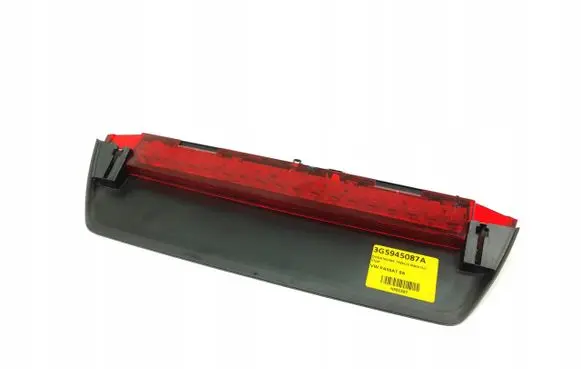 Volkswagen PASSAT B8 Third/center stoplight 3G5945087A