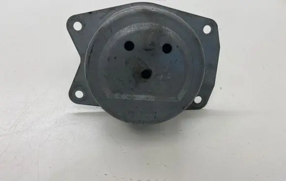 Opel Insignia A Engine mount bracket V06516S4712