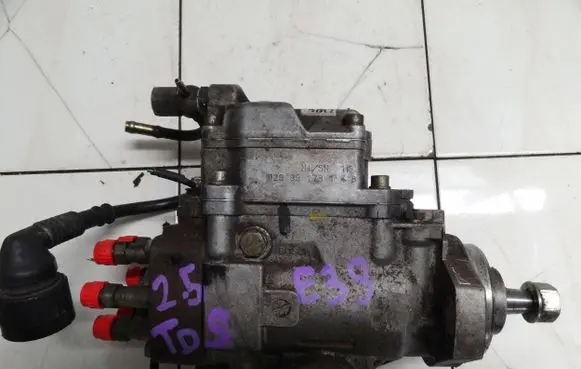 BMW 5 E39 Fuel injection high pressure pump 0460406994