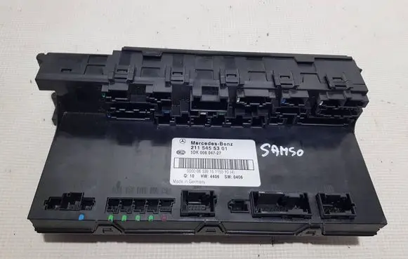 Mercedes-Benz E W211 Central body control module 2115455301DEW A2115455301