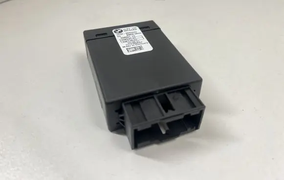 BMW 7 G11 G12 Steering rack control module 8842043
