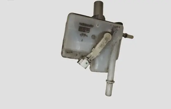Ford C-MAX II Master brake cylinder 03350854051 DV612140J