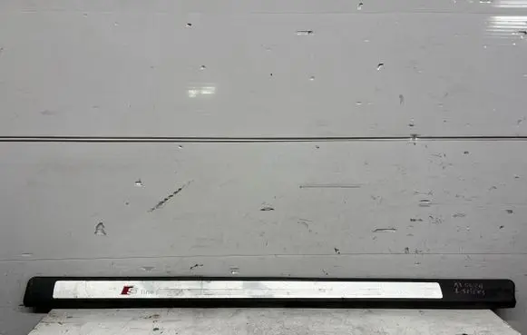 Audi A3 S3 A3 Sportback 8P Front sill trim cover 8P3853492A 8P3853492B 8P3853492E