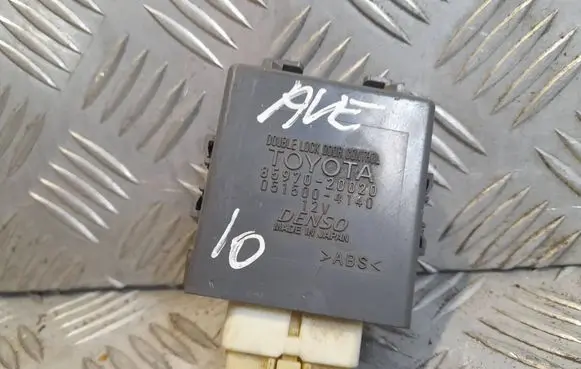 Toyota Avensis T270 Other control units/modules 8597020020 0515004140