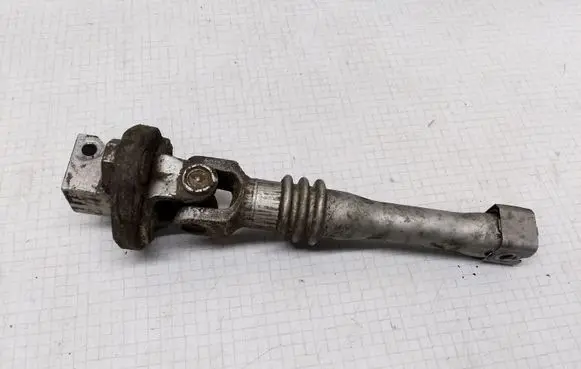 Mercedes-Benz C AMG W203 Steering column universal joint A2031620278