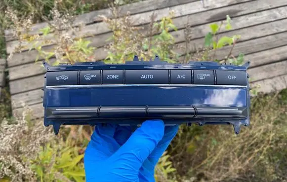Mercedes-Benz E W212 Climate control unit 2129009109