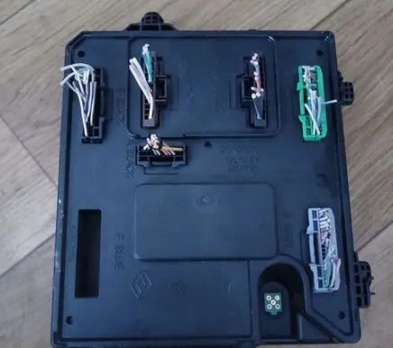 Renault Scenic III - Grand scenic III BSM Control unit 284B11887R