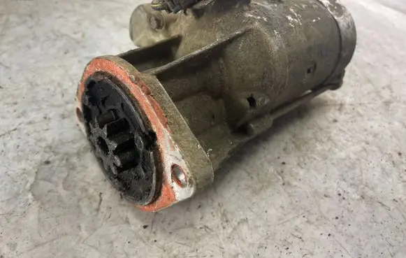 Nissan Patrol Y61 Starter motor 23300VC101 S13551A