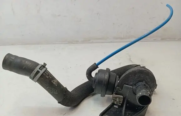 Porsche 911 991 Engine coolant pipe/hose 9P1121626