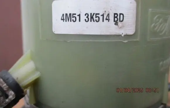 Ford Focus Power steering pump 4M513K514BD