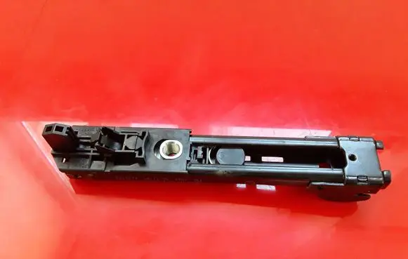 Volkswagen PASSAT B6 Front passenger seat rail 1T0357819 0069879 203680