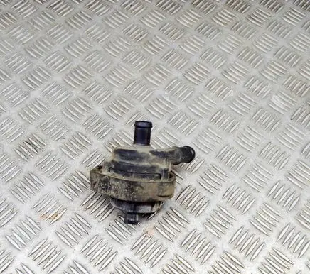 Jaguar I-Pace Electric auxiliary coolant/water pump J9D318D473AA J9D38501AA
