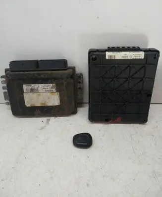 Renault Scenic I Engine ECU kit and lock set 7700114970 7700110471 S110030030A