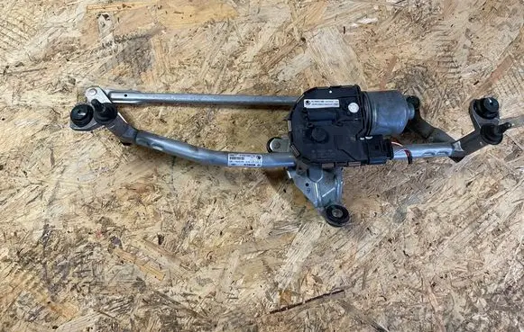 Skoda Yeti (5L) Wiper motor 5L1955023A