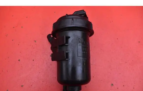 Opel Zafira B Fuel filter housing 13204107