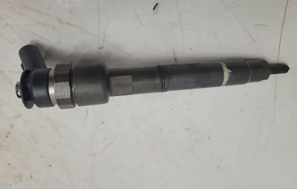 Mercedes-Benz A W169 Fuel injector A6400700787