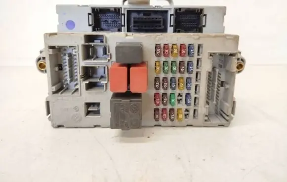 Fiat Doblo Fuse module 46817785