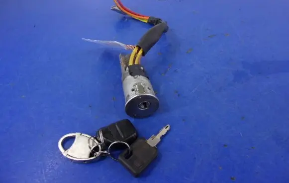 Peugeot 106 Ignition lock