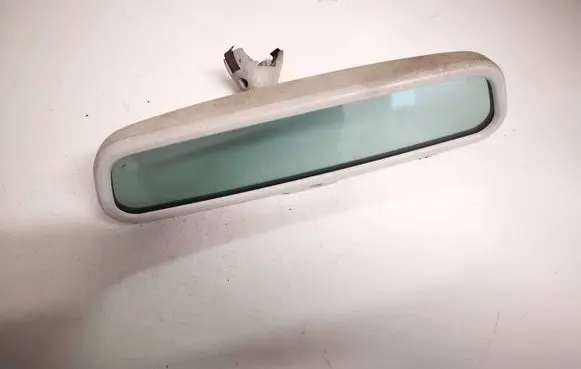 Rear view mirror (interior)