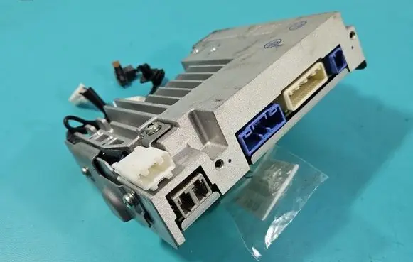 Mazda 6 Central body control module CDAC669C0 IMPRK1551074