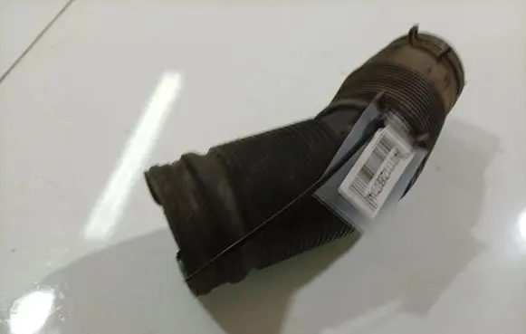 Skoda Fabia Mk2 (5J) Air intake hose/pipe 