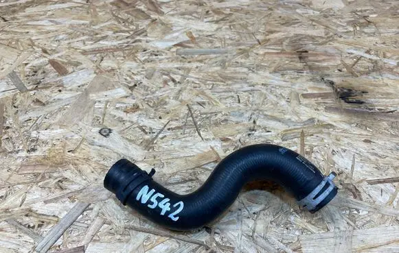 Volvo S60 Engine coolant pipe/hose 32249720