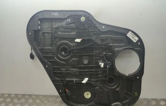 KIA Sorento Rear window lifting mechanism without motor 81410C5010