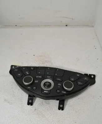 Nissan Primera Climate control unit 28395AV621