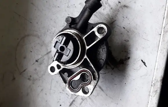 Peugeot 807 Vacuum pump