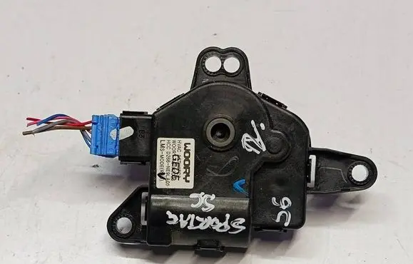 KIA Sportage Air flap motor/actuator D266NE9LA01S6 D266NE9LA01