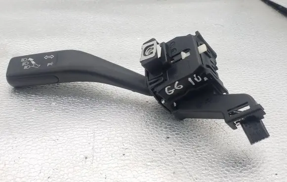 Volkswagen Golf V Indicator stalk 1K0953513E ANP80H012C 9HF0907D