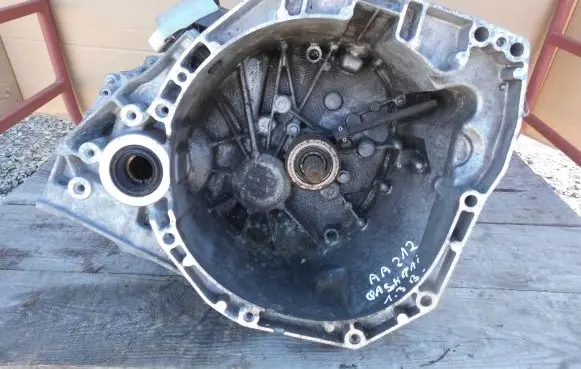 Nissan X-Trail T32 Manual 6 speed gearbox 320104734R TL4170