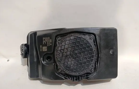 Audi A5 Panel speaker 8B3035916