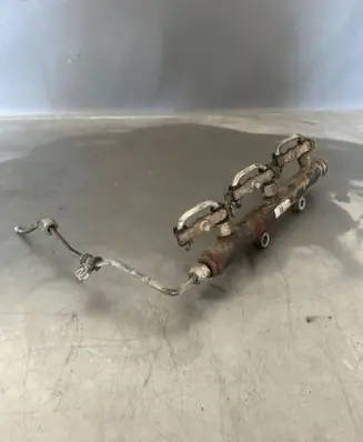 Land Rover Range Rover Sport L320 Fuel main line pipe A2C20001291