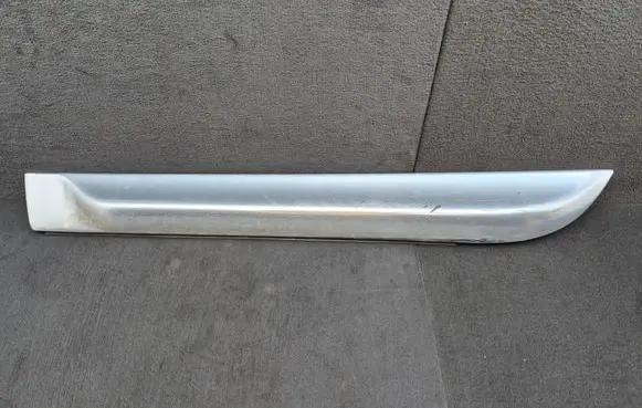 Audi A6 Allroad C6 Front door trim (molding) 4F9853969C 4F9853969C113S 4F9853969CKW35
