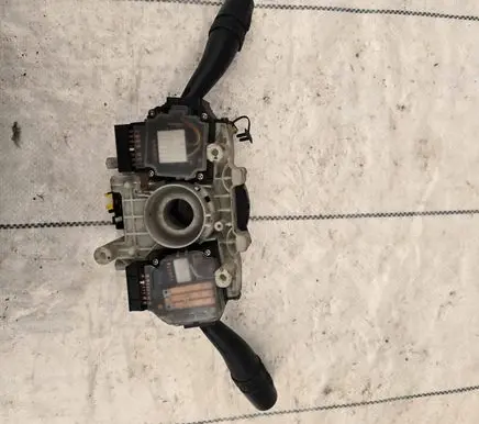 Hyundai Santa Fe Headlight wiper switch 