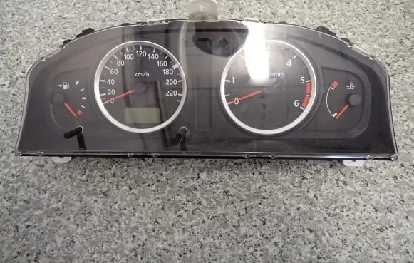 Nissan Almera N16 Speedometer (instrument cluster) BN761