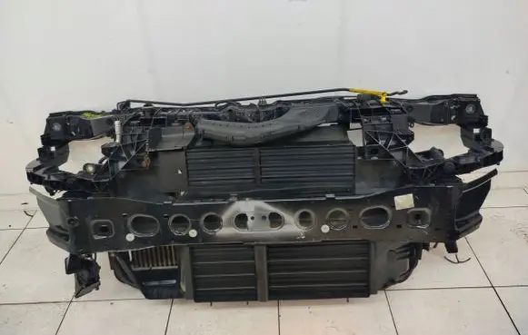 Ford Focus Radiator support slam panel 