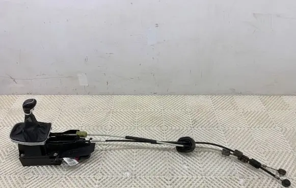 Opel Insignia A Gear shift rod 55563829