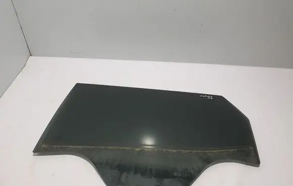Renault Espace VI Rear door window glass 823010993R