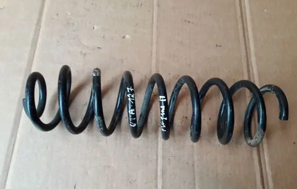 Renault Megane II Rear coil spring