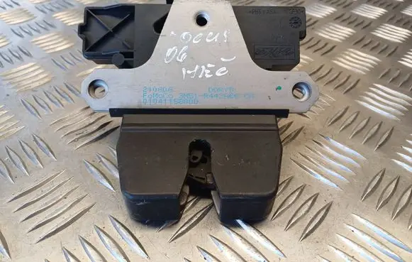Ford Focus Tailgate/trunk/boot lock/catch/latch 3M51R442A66CA