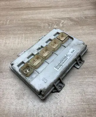 Chrysler Pacifica Central body control module P05082055AE 05082055AE