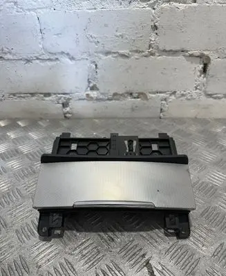 Ashtray (front)