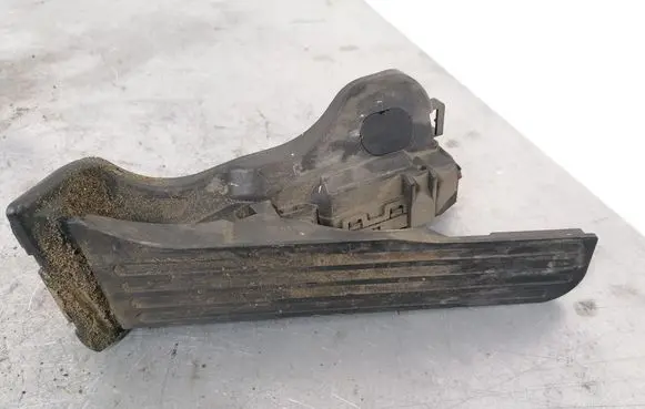 Volkswagen PASSAT B6 Accelerator throttle pedal 1K1723503L
