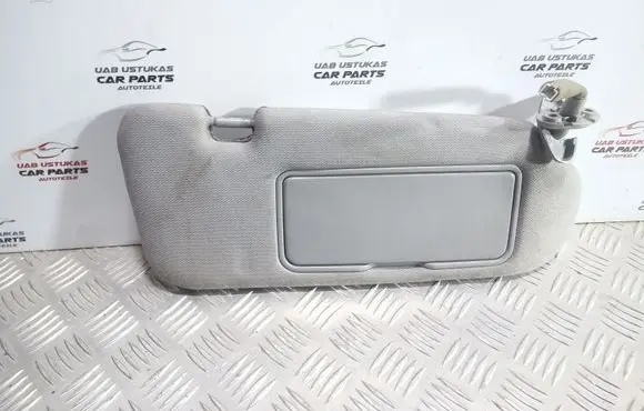 KIA Sorento Sun visor